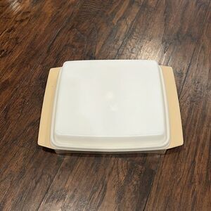 TUPPERWARE Vintage Deviled Egg‎ Keeper Carrier Tray With Lid Almond Tan  723-3